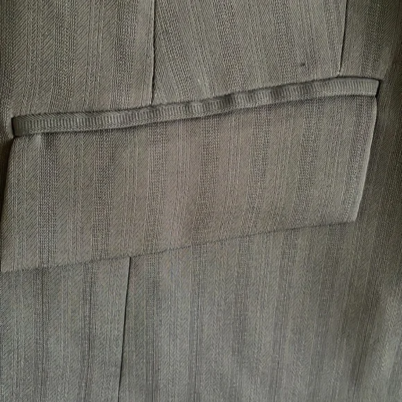 Jones New York Women’s 2 piece pantsuit - Picture 3 of 8